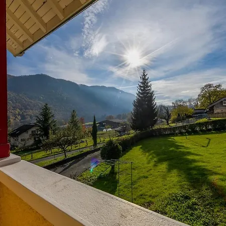 5 Bedroom House In Annecy Between Town And Countryside *